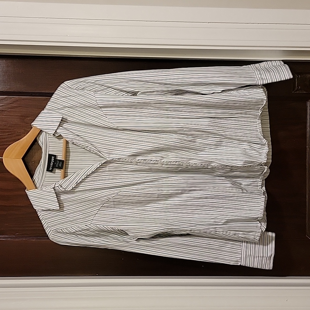 Lane Bryant Long Sleeve Button Down Shirt